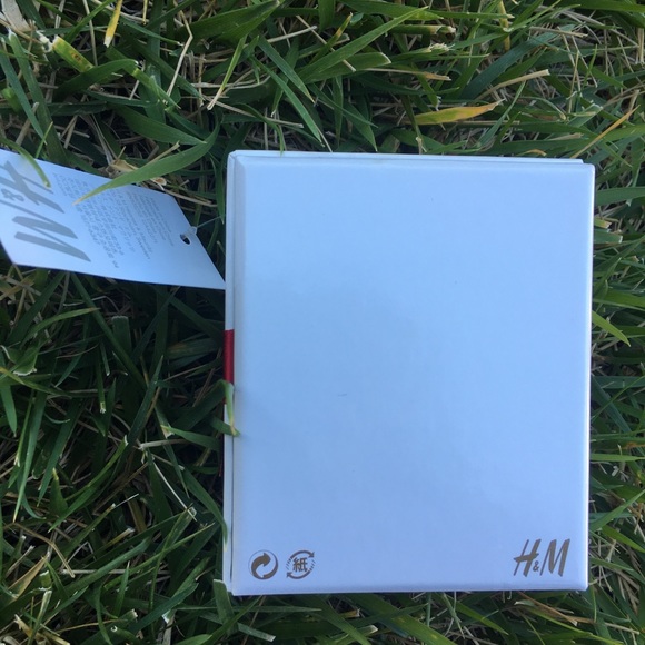 PRICE DROP NWT diamond necklace earring set H&M - Picture 7 of 7